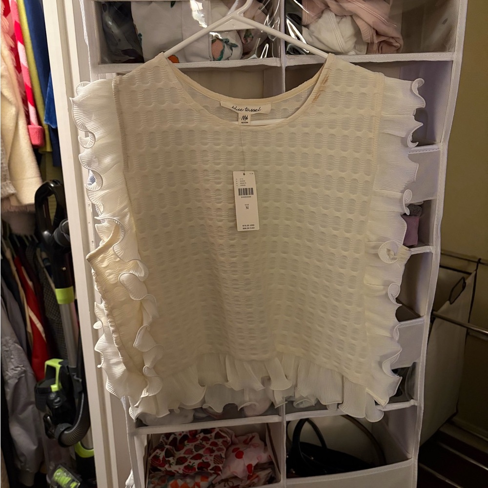 Elegant White Ruffle Sleeve Blouse